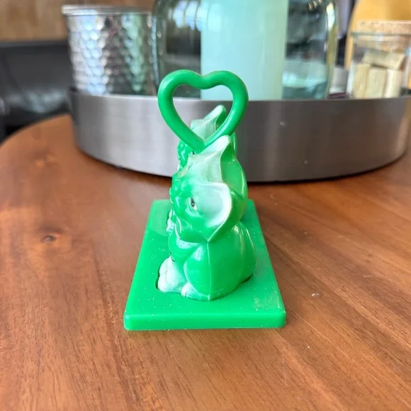 Vintage Green Cat Salt and Pepper Shakers - Picture 8 of 9